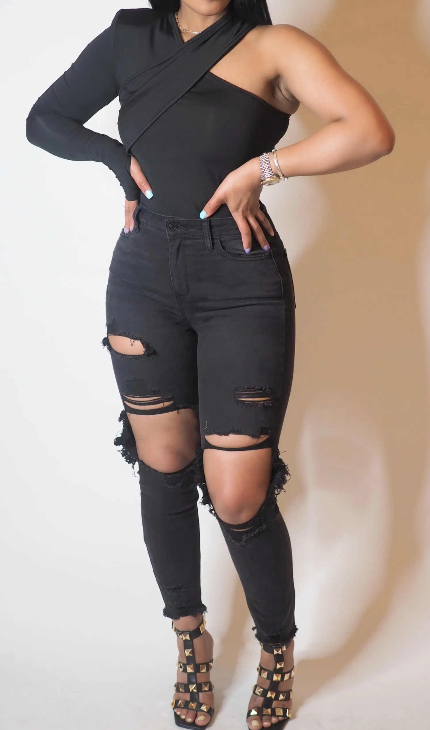 ESCAPE | DISTRESSED JEANS
