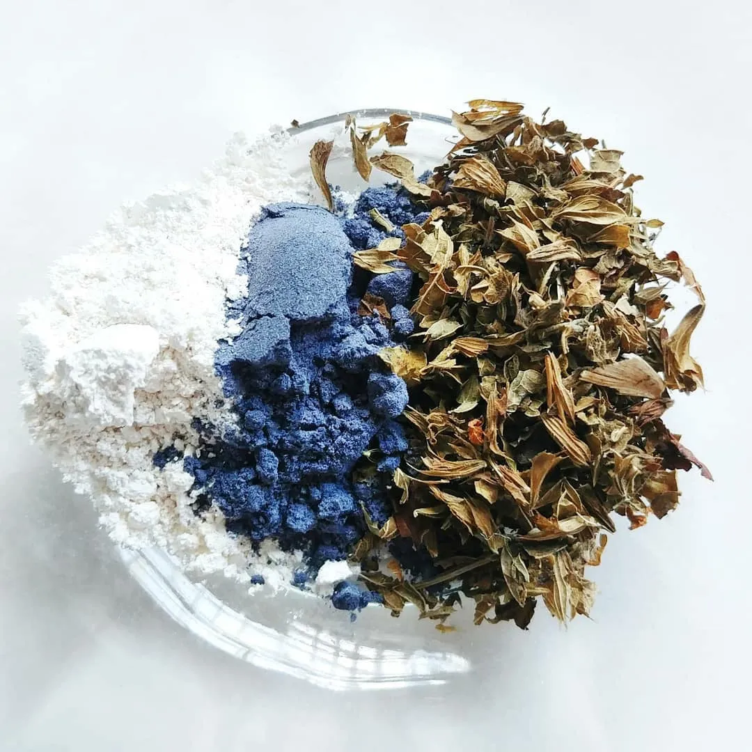 Just the Goods limited edition peacock face mask for most skin types