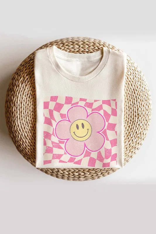 SMILEY CHECKER GRAPHIC TEE PLUS SIZE