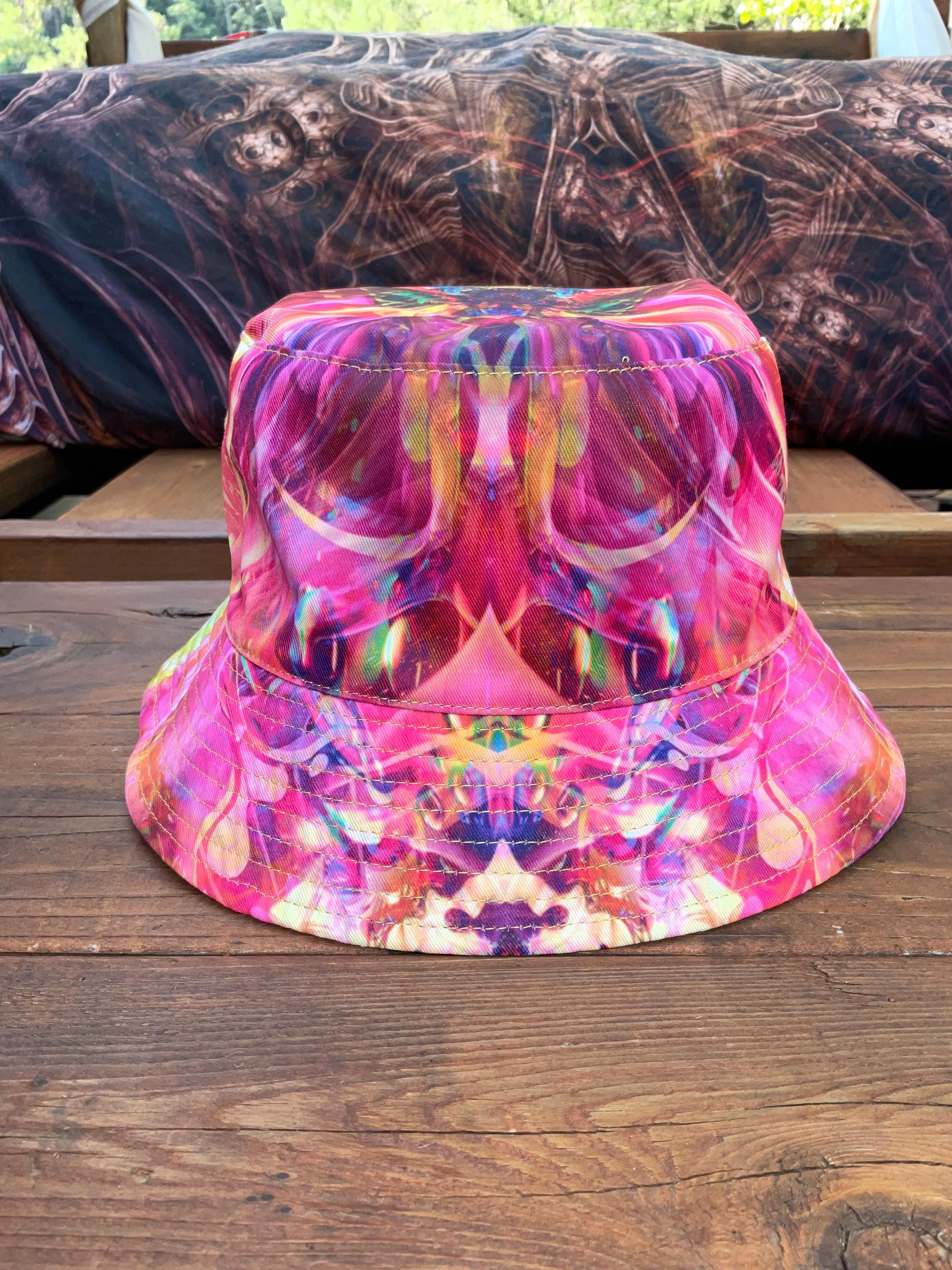 Universal Energy Shift/Mariposa Reversible Bucket Hat