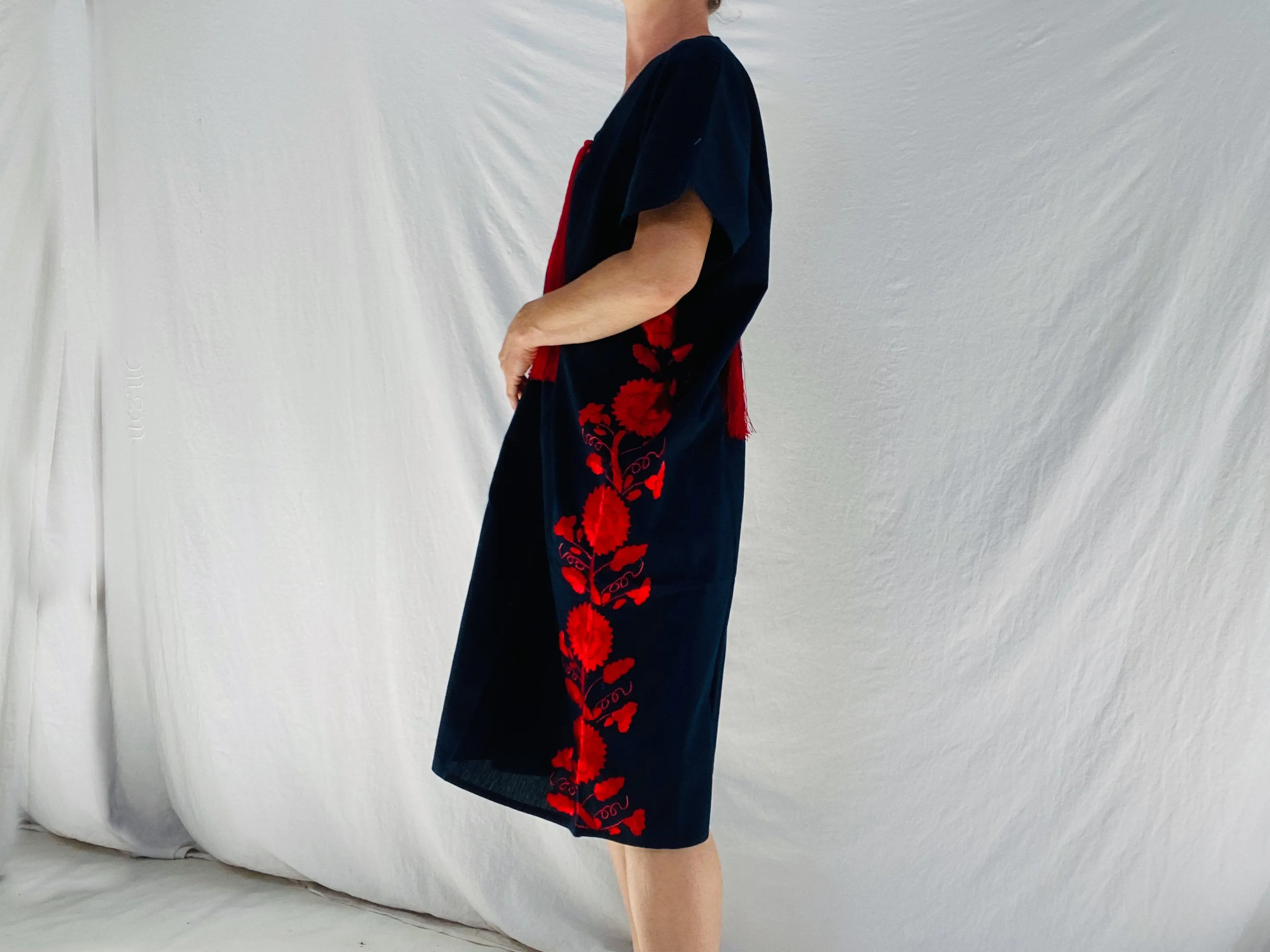 Yalalag Huipil Tunic. Oaxaca, Mexico.